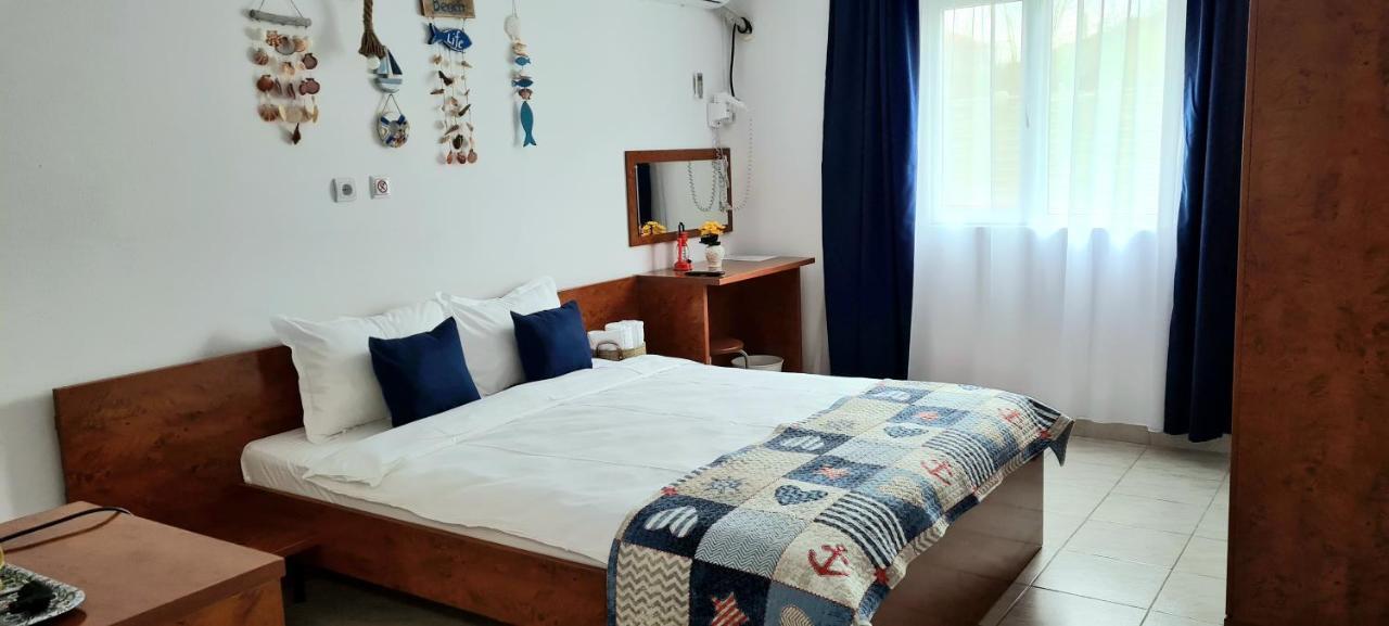 Hotel Casa Epat Două Mai Exteriér fotografie