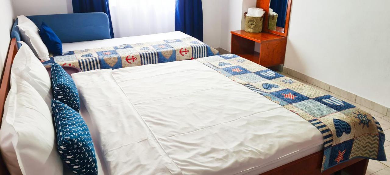 Hotel Casa Epat Două Mai Exteriér fotografie